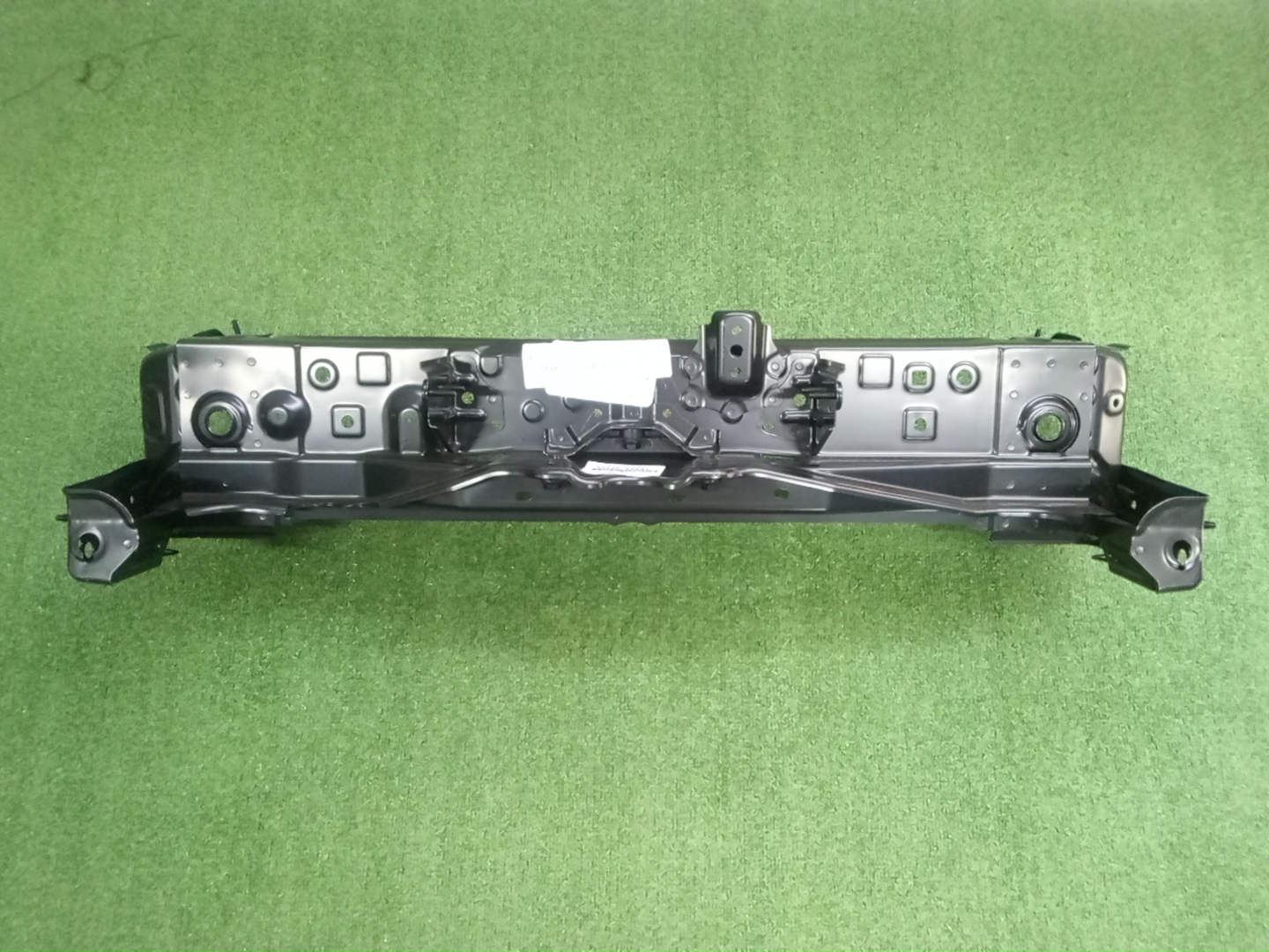 Планка телевизора TOYOTA YARIS GXPA16 G16E-GTS 53205-52200 1 ракурс
