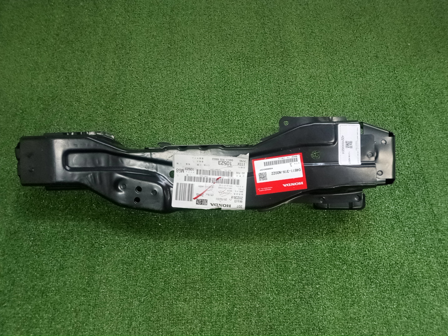 Планка телевизора левая передняя HONDA WR-V DG5 04611-31X-N00ZZ 1 ракурс