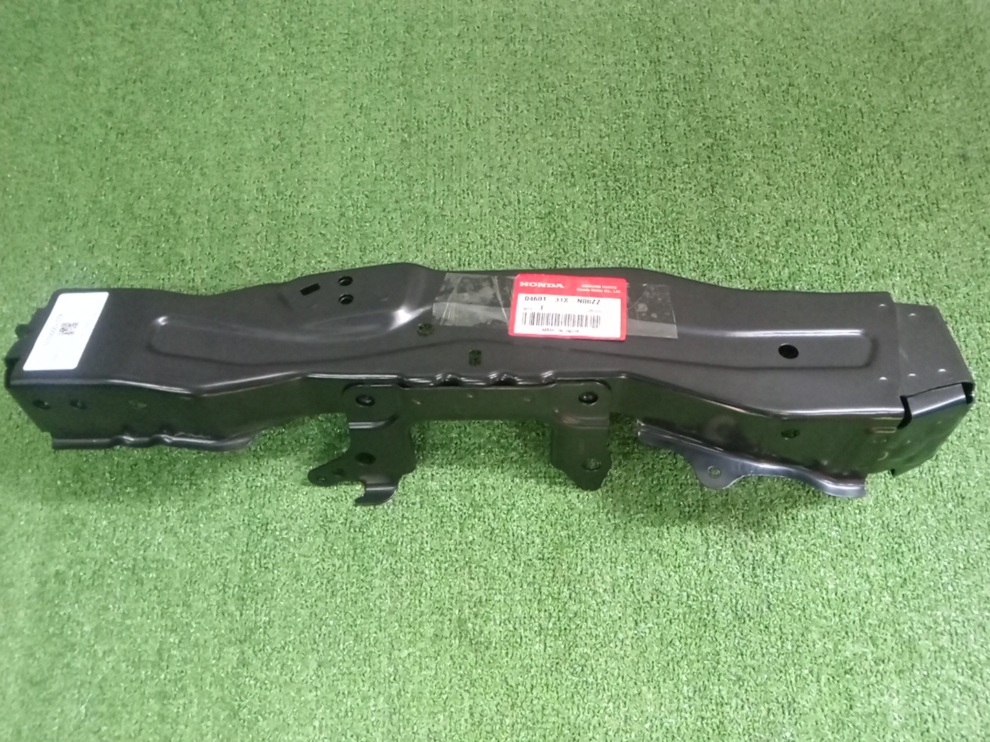 Планка телевизора правая передняя HONDA WR-V DG5 04601-31X-N00ZZ 1 ракурс Планка телевизора правая передняя HONDA WR-V DG5 04601-31X-N00ZZ 1 ракурс