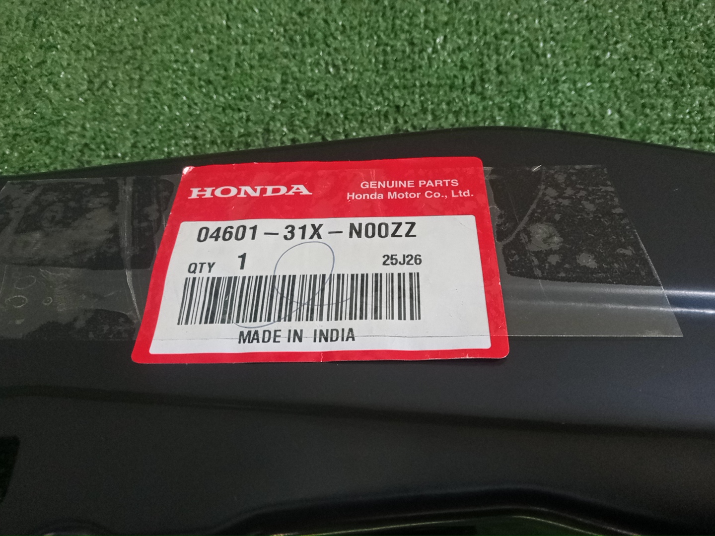 Планка телевизора правая передняя HONDA WR-V DG5 04601-31X-N00ZZ 3 ракурс