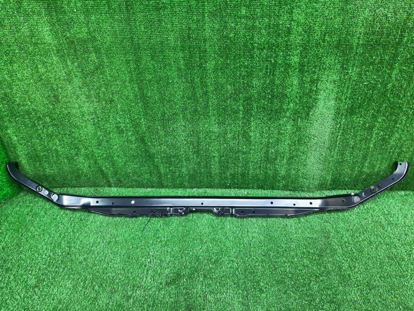 Планка телевизора TOYOTA FJ CRUISER GSJ15 1GR-FE 53205-35031 2 ракурс Планка телевизора TOYOTA FJ CRUISER GSJ15 1GR-FE 53205-35031 2 ракурс