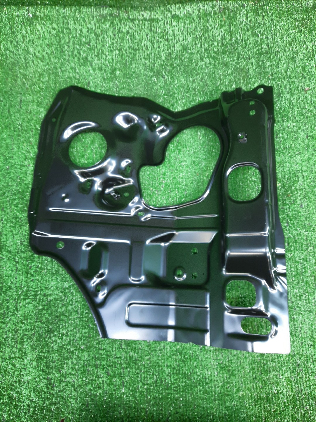 Планка телевизора левая TOYOTA FJ CRUISER GSJ15 1GR-FE 53212-35121 2 ракурс Планка телевизора левая TOYOTA FJ CRUISER GSJ15 1GR-FE 53212-35121 2 ракурс
