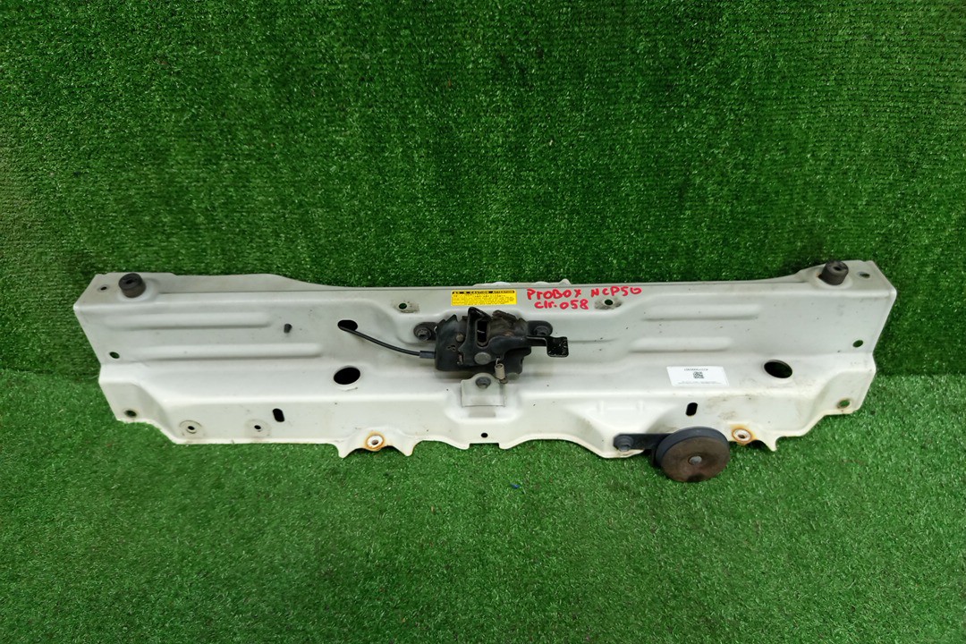 Планка телевизора передняя TOYOTA PROBOX NCP50V 1 ракурс