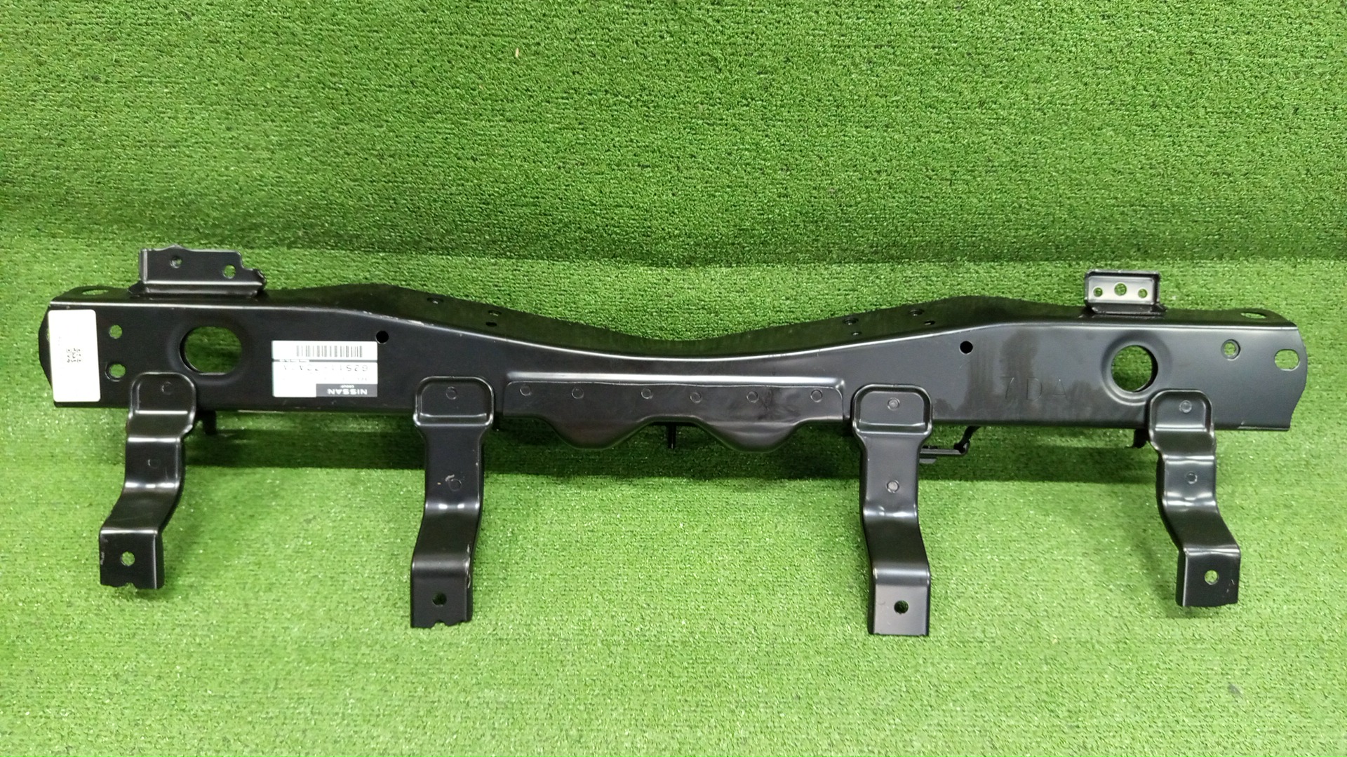 Планка телевизора NISSAN SERENA FC28 62511-7DA0A 1 ракурс