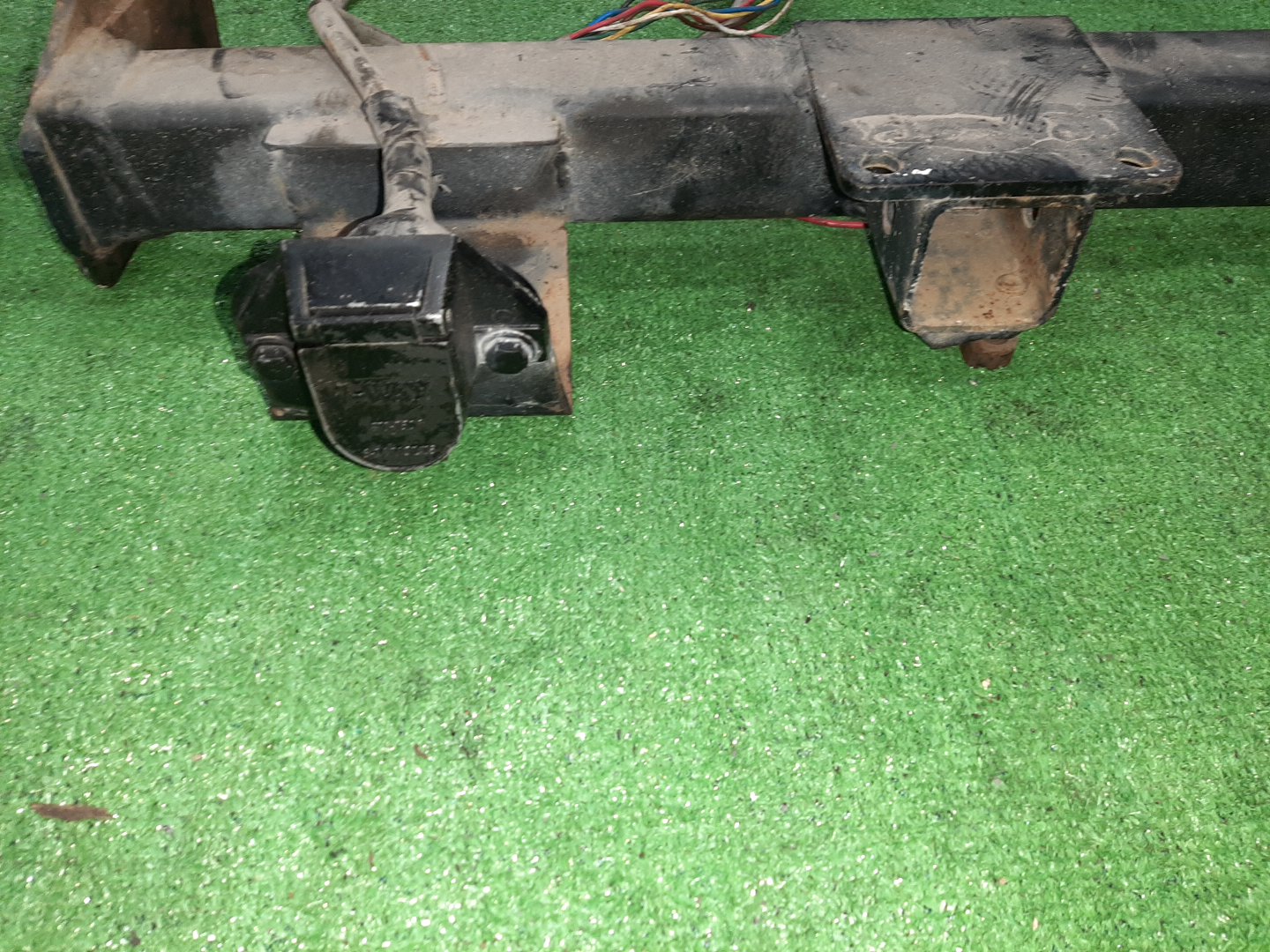 Фаркоп TOYOTA VOLTZ ZZE138 4 ракурс
