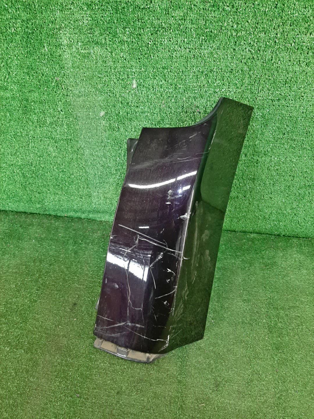 Планка под стоп правая задняя TOYOTA VOXY ZWR80G, ZRR85W, ZRR80W, ZWR80W, ZRR80G, ZRR85G 52165-28010 1 ракурс