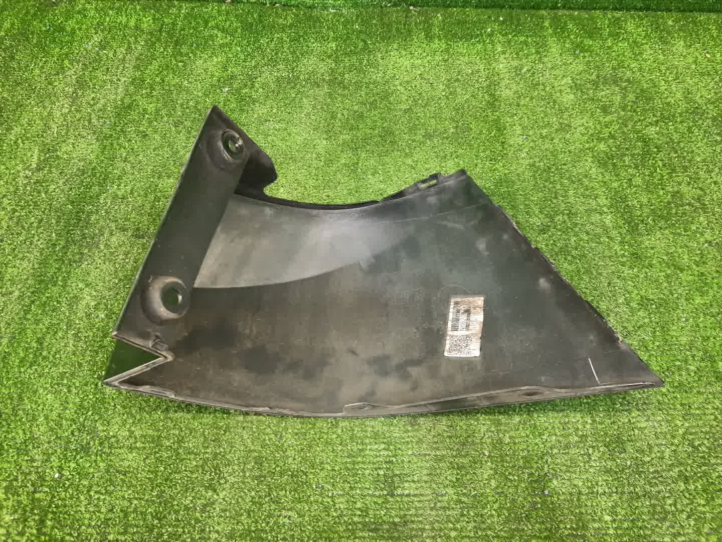 Планка под стоп левая задняя HONDA ODYSSEY RC1 2 ракурс