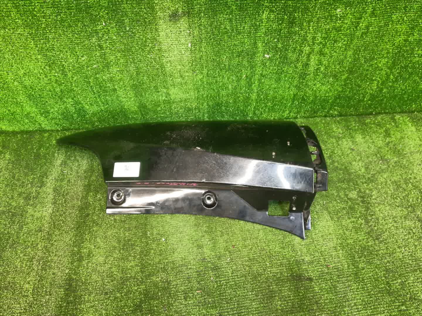 Планка под стоп правая задняя TOYOTA ALPHARD AGH35W, AYH30W, AGH30W, GGH30W 52165-58030 1 ракурс