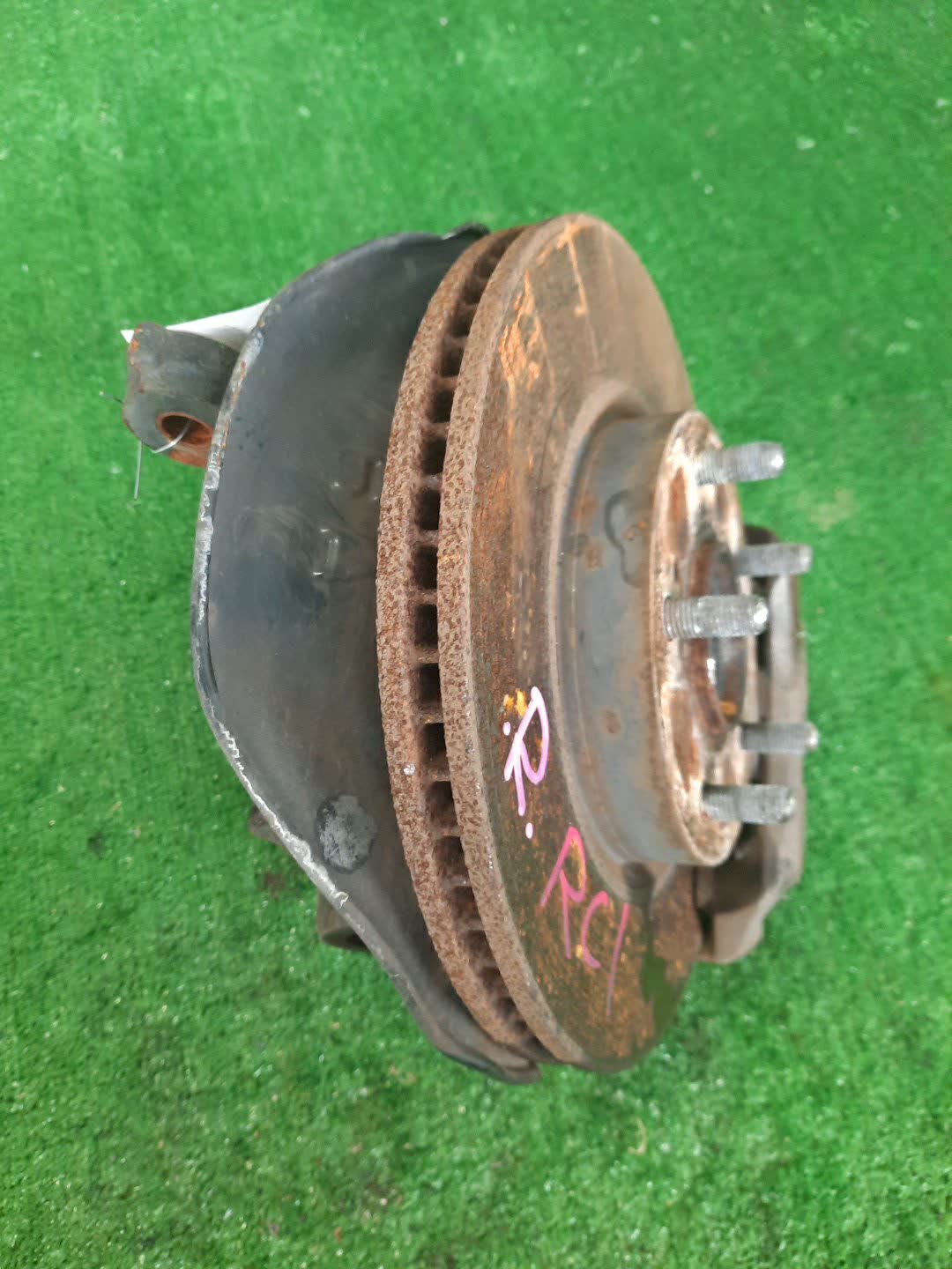 Ступица правая передняя HONDA ODYSSEY RC1 K24W 2 ракурс