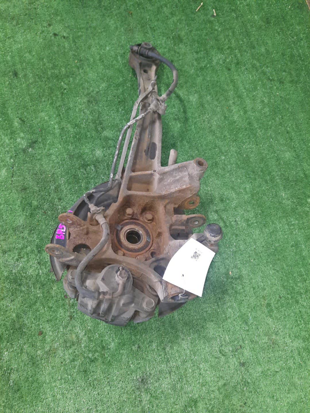 Ступица левая задняя SUBARU LEGACY, OUTBACK, LEGACY B4 BL5, BP5, BLE, BL9, BP9, BPE EJ20DE, EJ20T, EJ20E, EZ30DE, EJ25E 4 ракурс