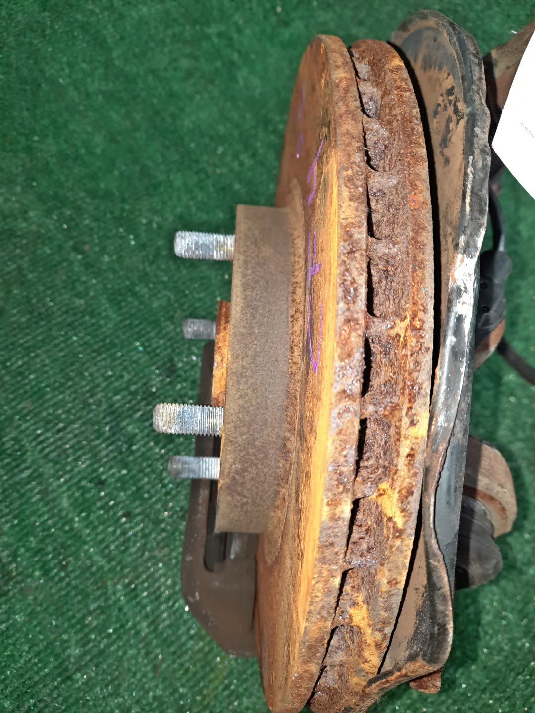 Ступица левая передняя HONDA ACCORD, TORNEO CL3, CF4, CF6, CF3, CF5, CF7 F20B, F23A, F18B 3 ракурс