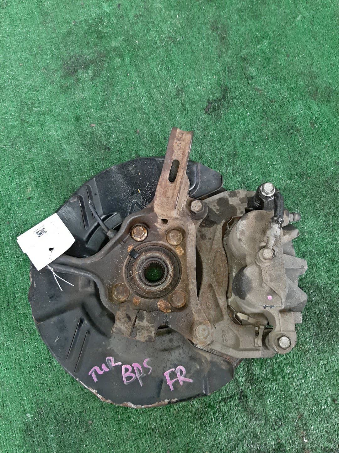Ступица правая передняя SUBARU LEGACY, OUTBACK, LEGACY B4 BL5, BP5, BPE, BLE, BL9, BP9 EJ20DE, EJ20T, EJ20E, EZ30DE, EJ25E 2 ракурс Ступица правая передняя SUBARU LEGACY, OUTBACK, LEGACY B4 BL5, BP5, BPE, BLE, BL9, BP9 EJ20DE, EJ20T, EJ20E, EZ30DE, EJ25E 2 ракурс