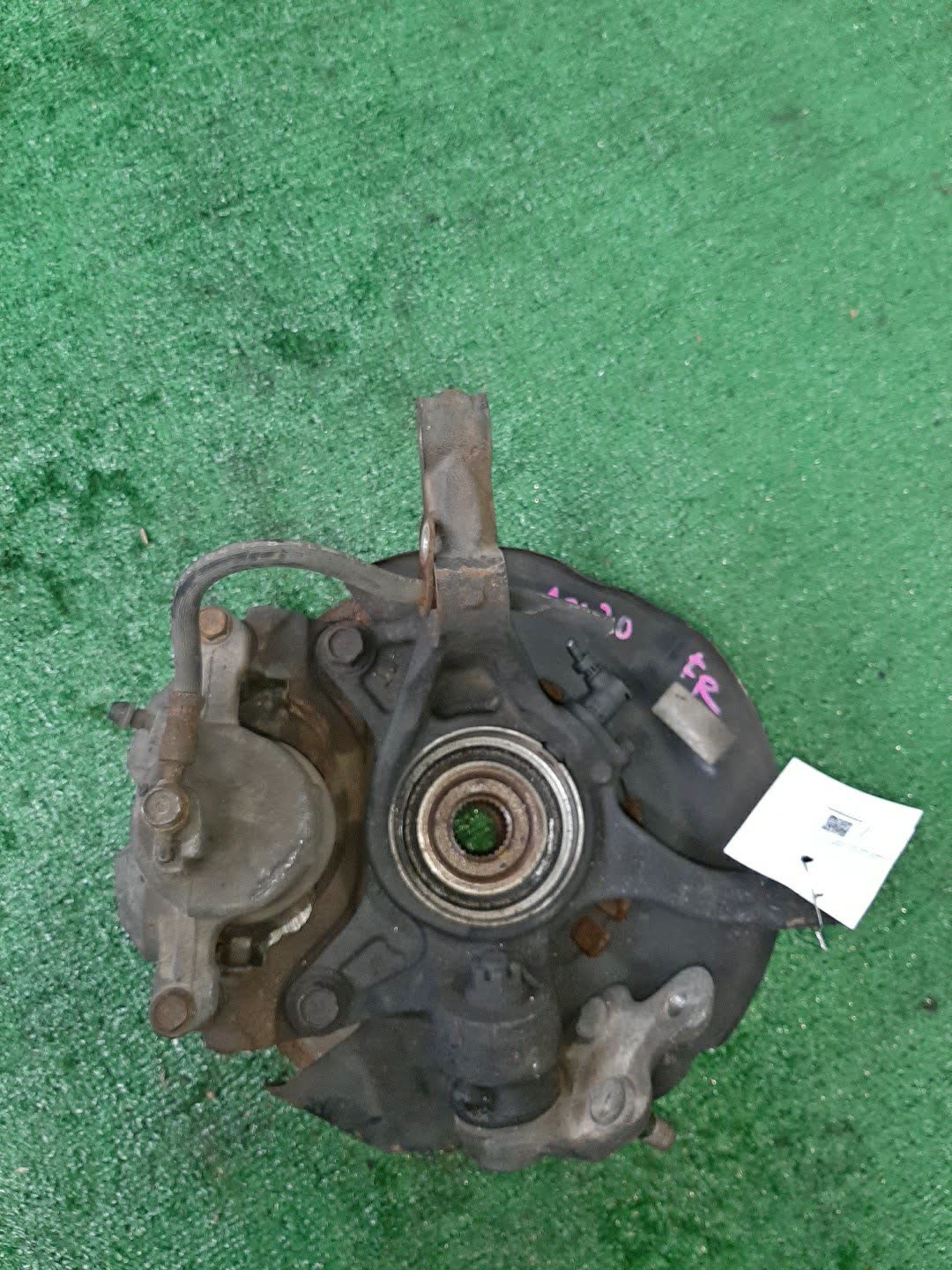 Ступица правая передняя TOYOTA CAMRY ACV30 2AZ-FE 2 ракурс