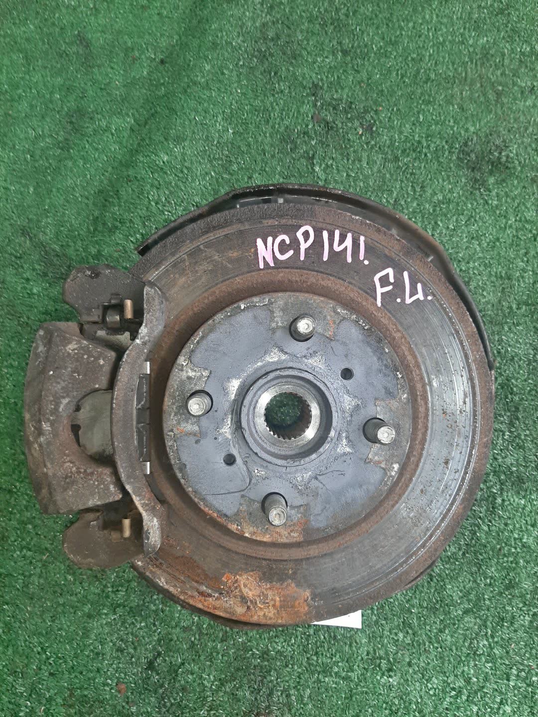 Ступица левая передняя TOYOTA PORTE, SPADE NCP141, NSP140, NSP141 1NZ-FE, 1NR-FE, 2NR-FKE 1 ракурс