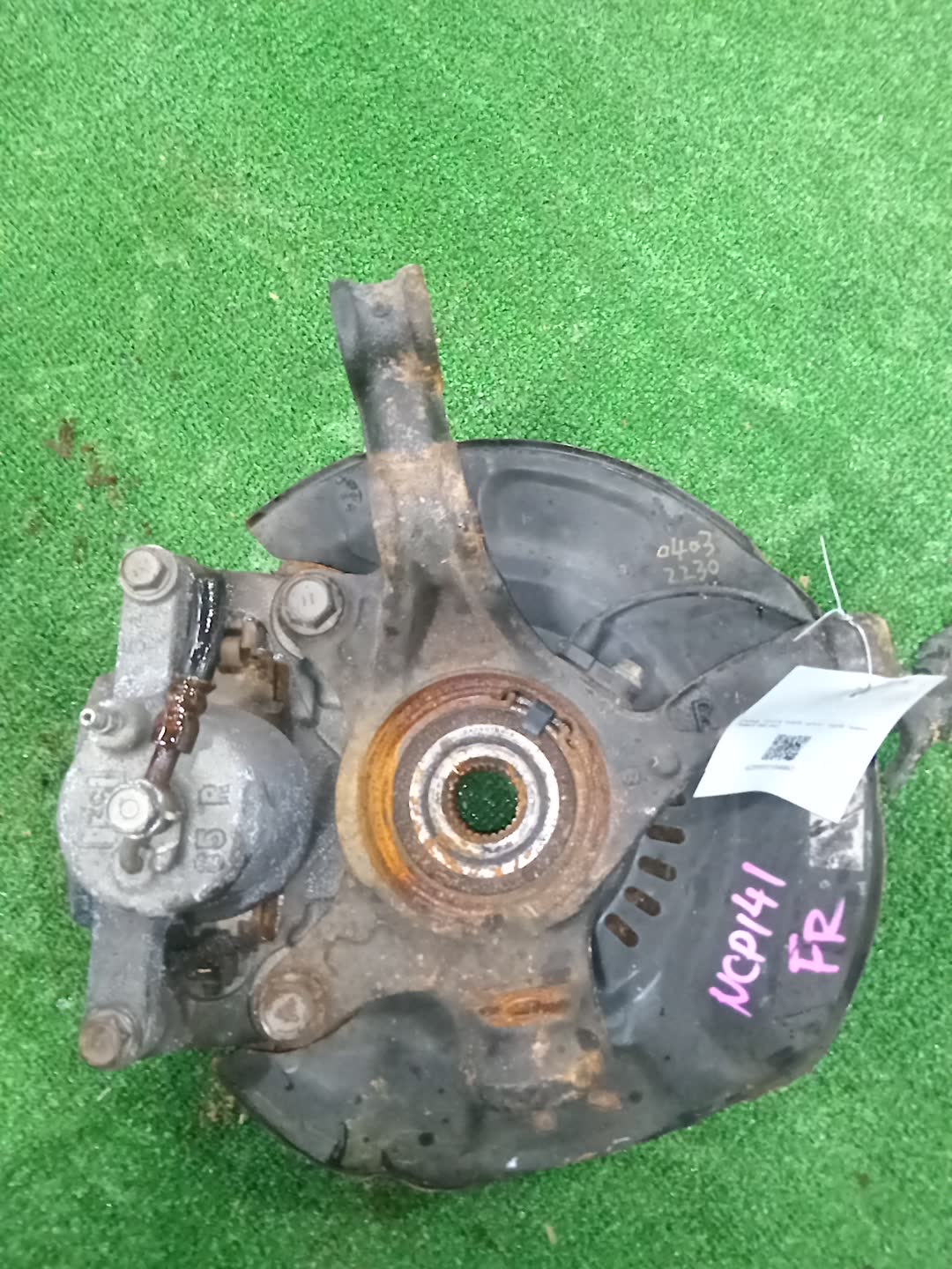 Ступица правая передняя TOYOTA PORTE, SPADE NCP141, NSP140, NSP141 1NZ-FE, 1NR-FE, 2NR-FKE 2 ракурс