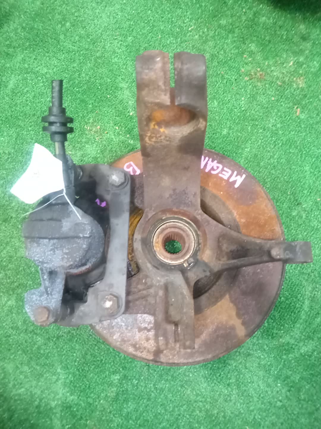 Ступица правая передняя RENAULT MEGANE BM F4R1771 3 ракурс