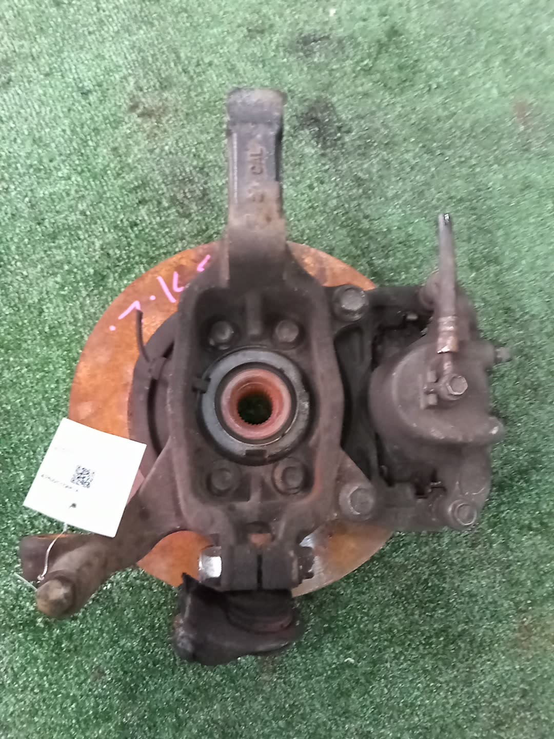 Ступица левая передняя NISSAN PRESAGE, TEANA TU31, TNU31, PU31, PNU31, J31, PJ31, TNJ31 QR25DE, VQ35DE, VQ23DE 2 ракурс