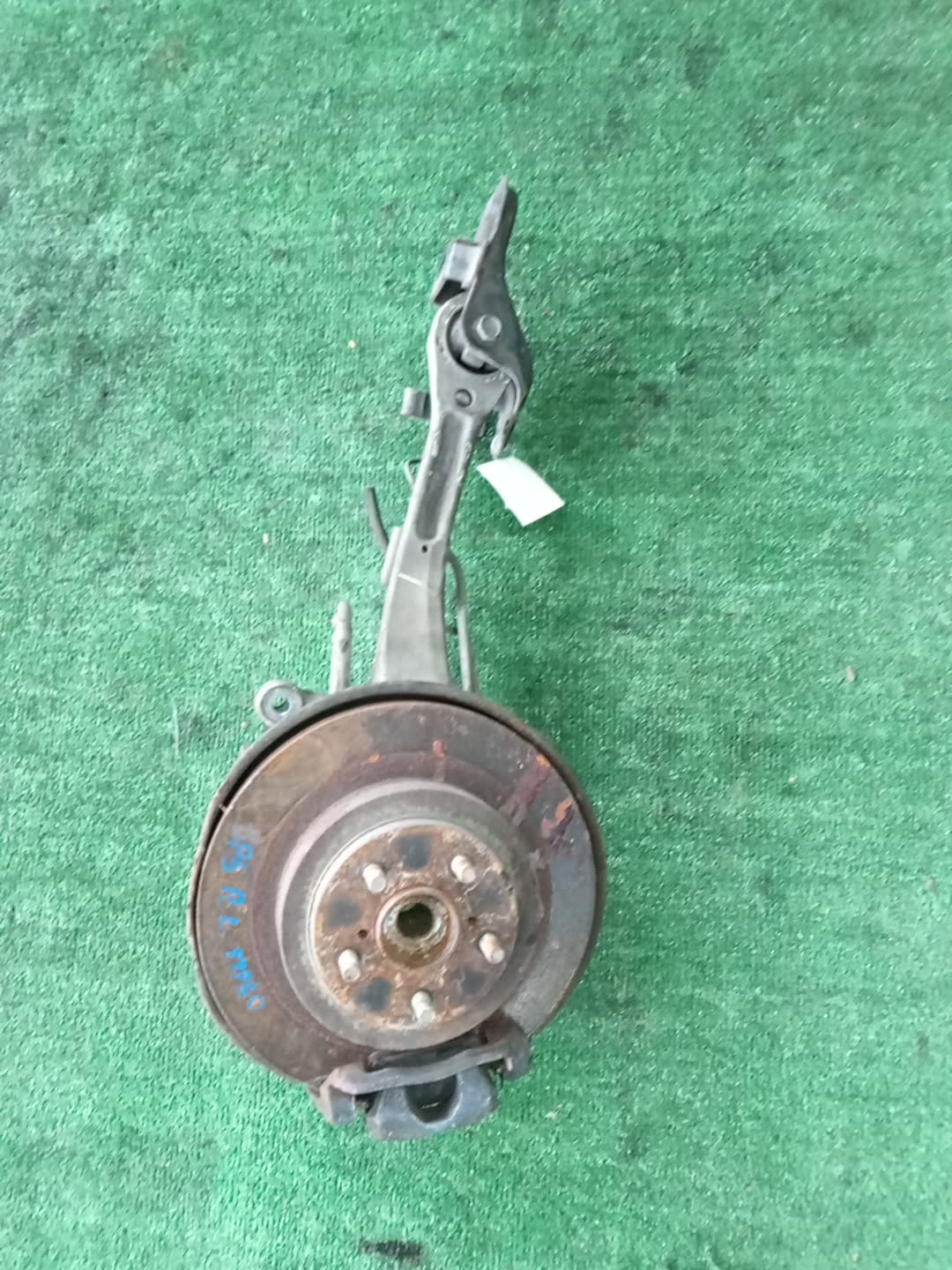 Ступица левая задняя SUBARU LEGACY, OUTBACK, LEGACY B4 BL5, BP5, BLE, BL9, BP9, BPE EJ20DE, EJ20T, EJ20E, EZ30DE, EJ25E 1 ракурс