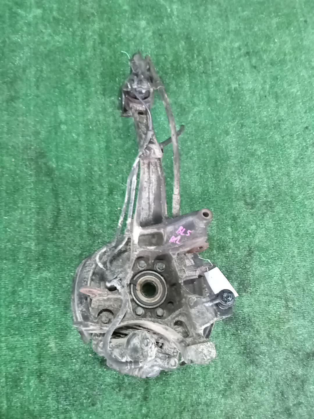 Ступица левая задняя SUBARU LEGACY, OUTBACK, LEGACY B4 BL5, BP5, BLE, BL9, BP9, BPE EJ20DE, EJ20T, EJ20E, EZ30DE, EJ25E 2 ракурс Ступица левая задняя SUBARU LEGACY, OUTBACK, LEGACY B4 BL5, BP5, BLE, BL9, BP9, BPE EJ20DE, EJ20T, EJ20E, EZ30DE, EJ25E 2 ракурс