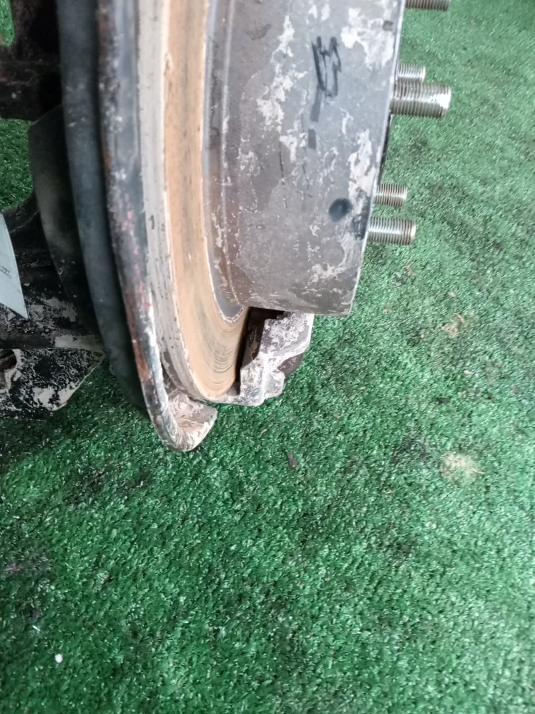 Ступица левая задняя SUBARU LEGACY, OUTBACK, LEGACY B4 BL5, BP5, BLE, BL9, BP9, BPE EJ20DE, EJ20T, EJ20E, EZ30DE, EJ25E 3 ракурс