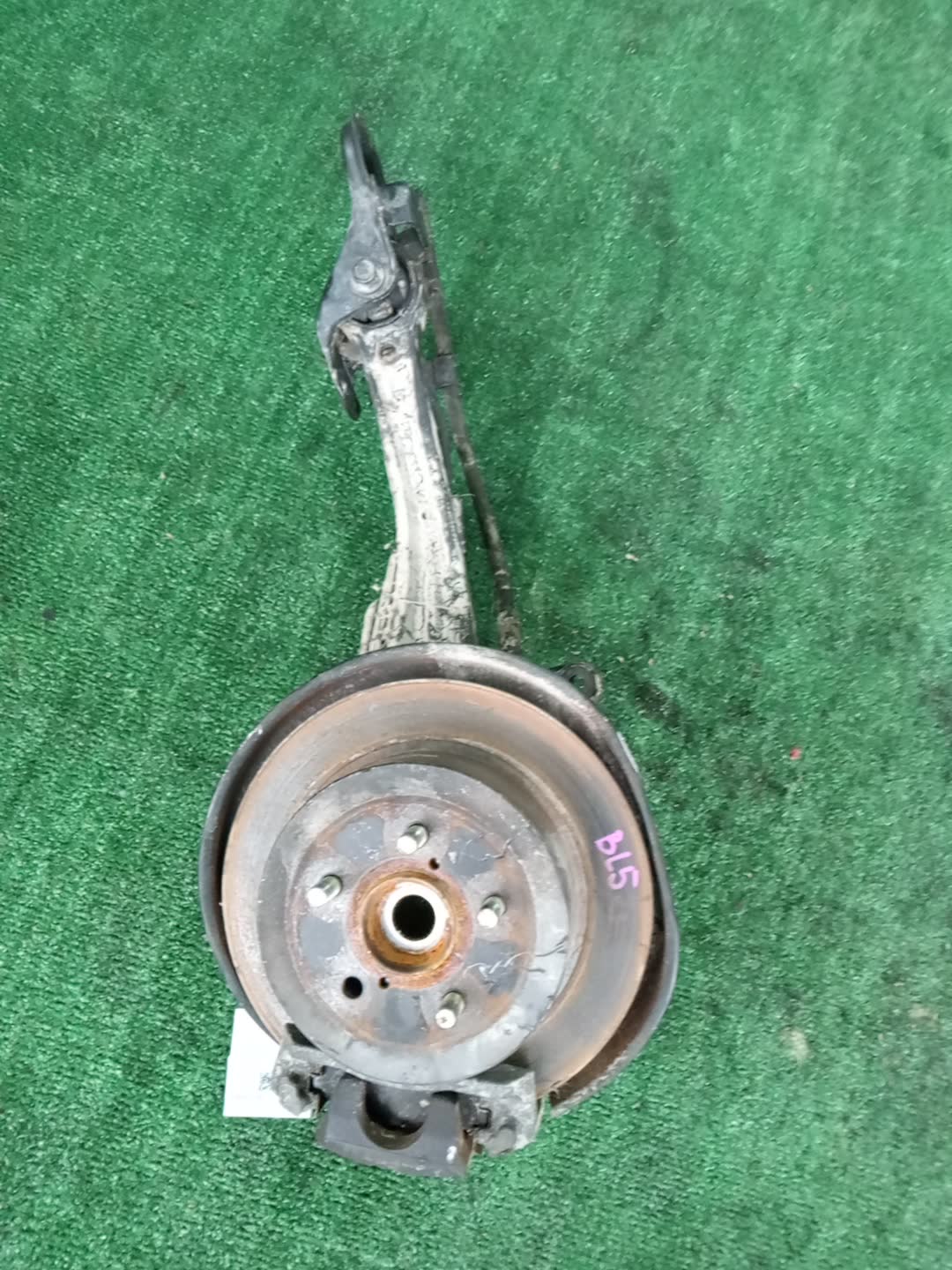Ступица правая задняя SUBARU LEGACY, OUTBACK, LEGACY B4 BL5, BP5, BLE, BL9, BP9, BPE EJ20DE, EJ20T, EJ20E, EZ30DE, EJ25E 1 ракурс Ступица правая задняя SUBARU LEGACY, OUTBACK, LEGACY B4 BL5, BP5, BLE, BL9, BP9, BPE EJ20DE, EJ20T, EJ20E, EZ30DE, EJ25E 1 ракурс