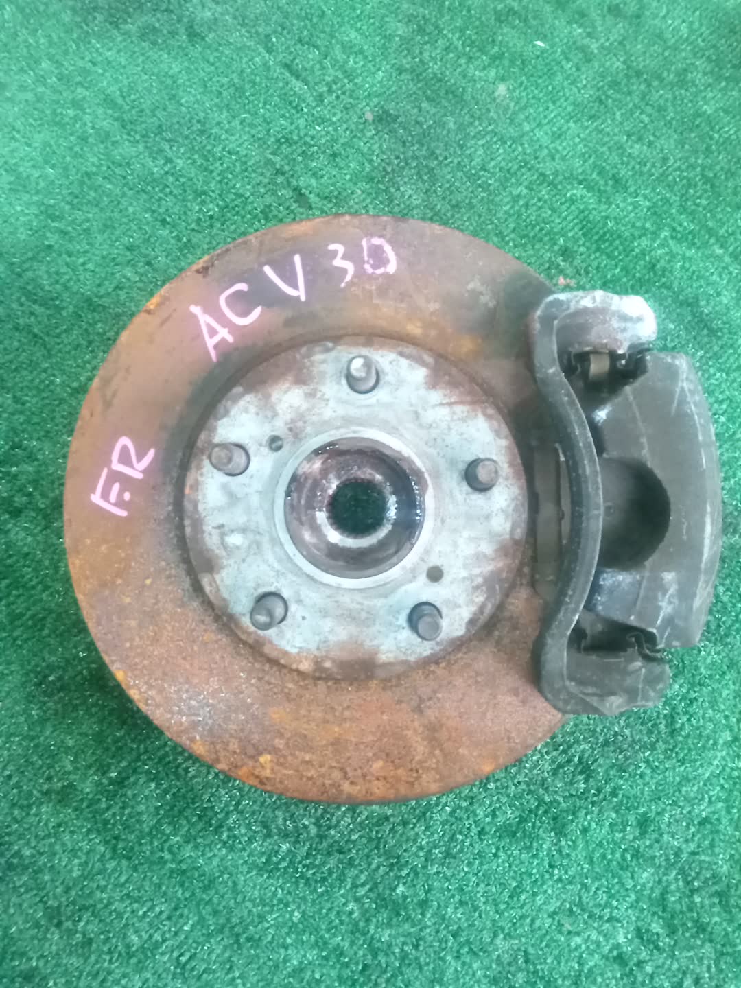 Ступица правая передняя TOYOTA CAMRY ACV30 2AZ-FE 1 ракурс