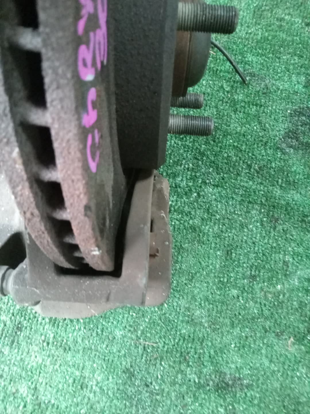 Ступица правая передняя CHRYSLER 300C LX EGG 3 ракурс