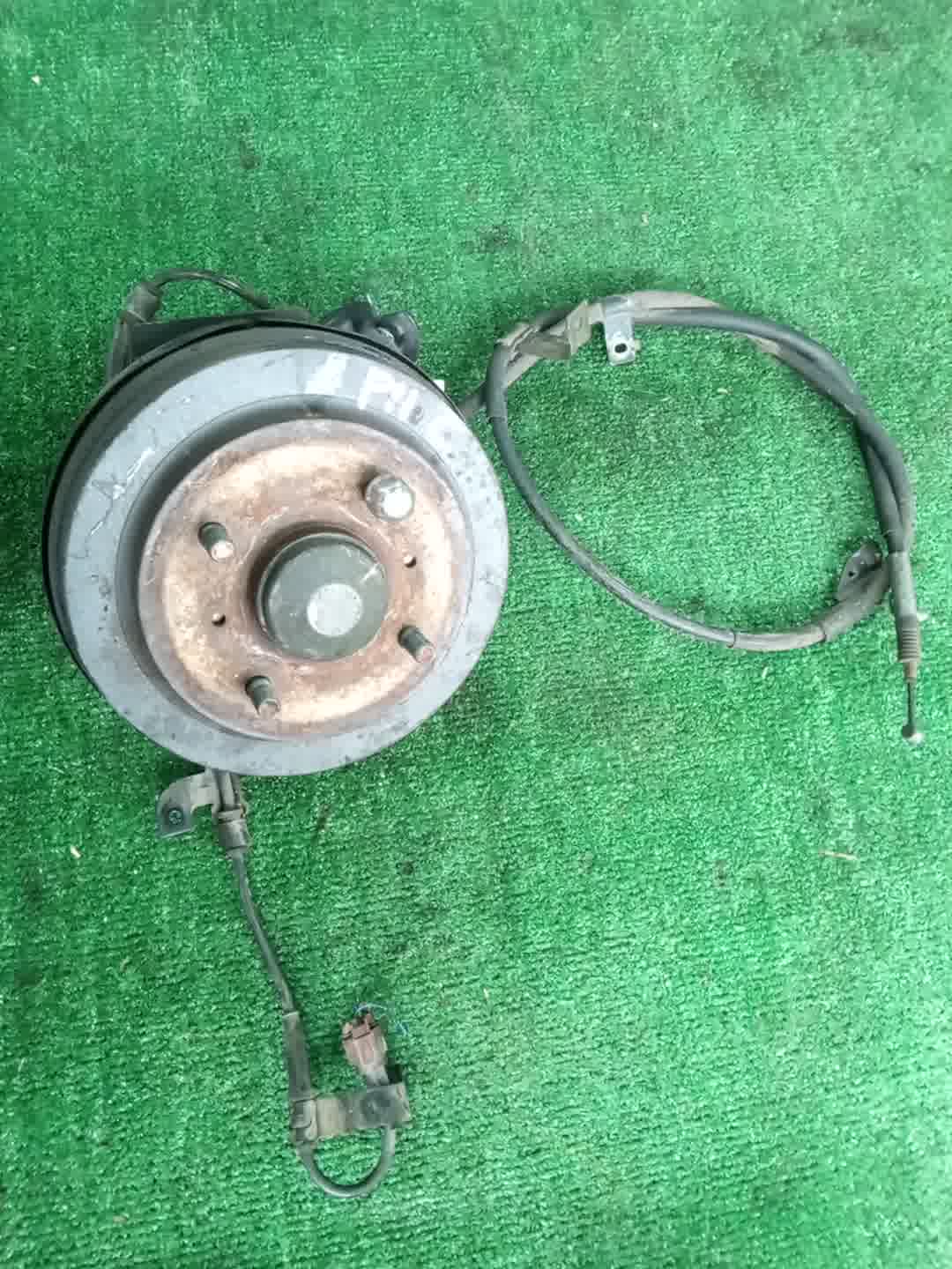 Ступица левая задняя NISSAN BLUEBIRD, PRIMERA SU14, QU14, QP11, WQP11 CD20, QG18DE, QG18DD 1 ракурс