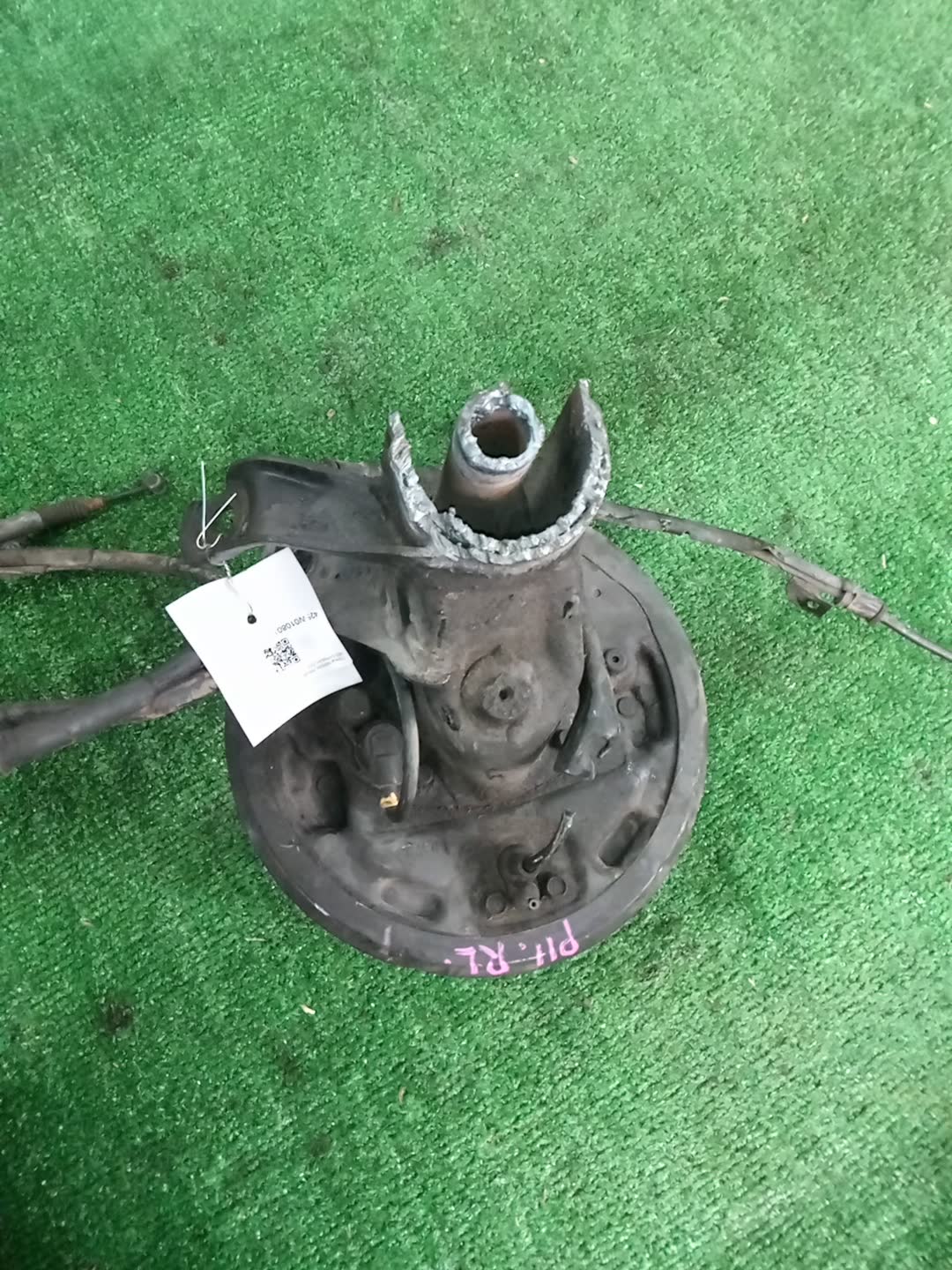 Ступица левая задняя NISSAN BLUEBIRD, PRIMERA SU14, QU14, QP11, WQP11 CD20, QG18DE, QG18DD 2 ракурс