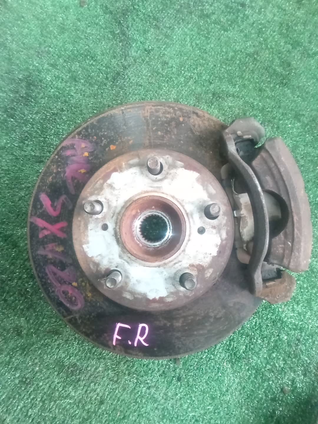 Ступица правая передняя TOYOTA SCEPTER, MARK II QUALIS, CAMRY GRACIA SXV10, SXV20W 5S-FE 1 ракурс
