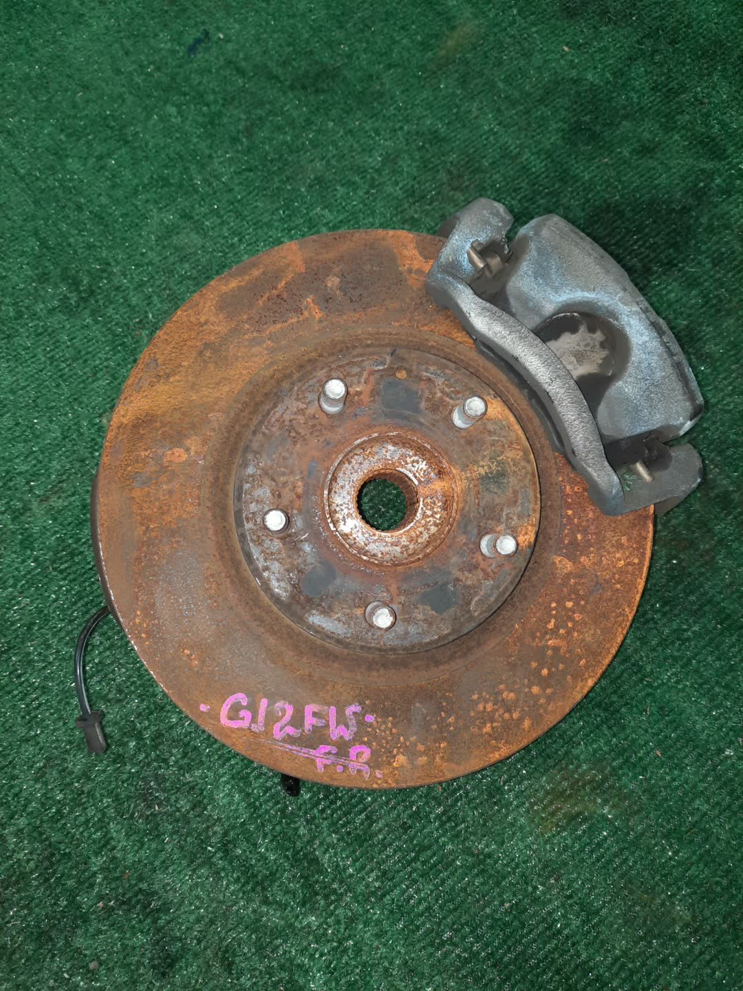 Ступица правая передняя  MAZDA ATENZA GJ2AW, GJ5FW, GJEFW, GJ2FW, GJ5FP, GJEFP, GJ2FP, GJ2AP SH-VPTR, PY-RPR, PE-VPR 1 ракурс