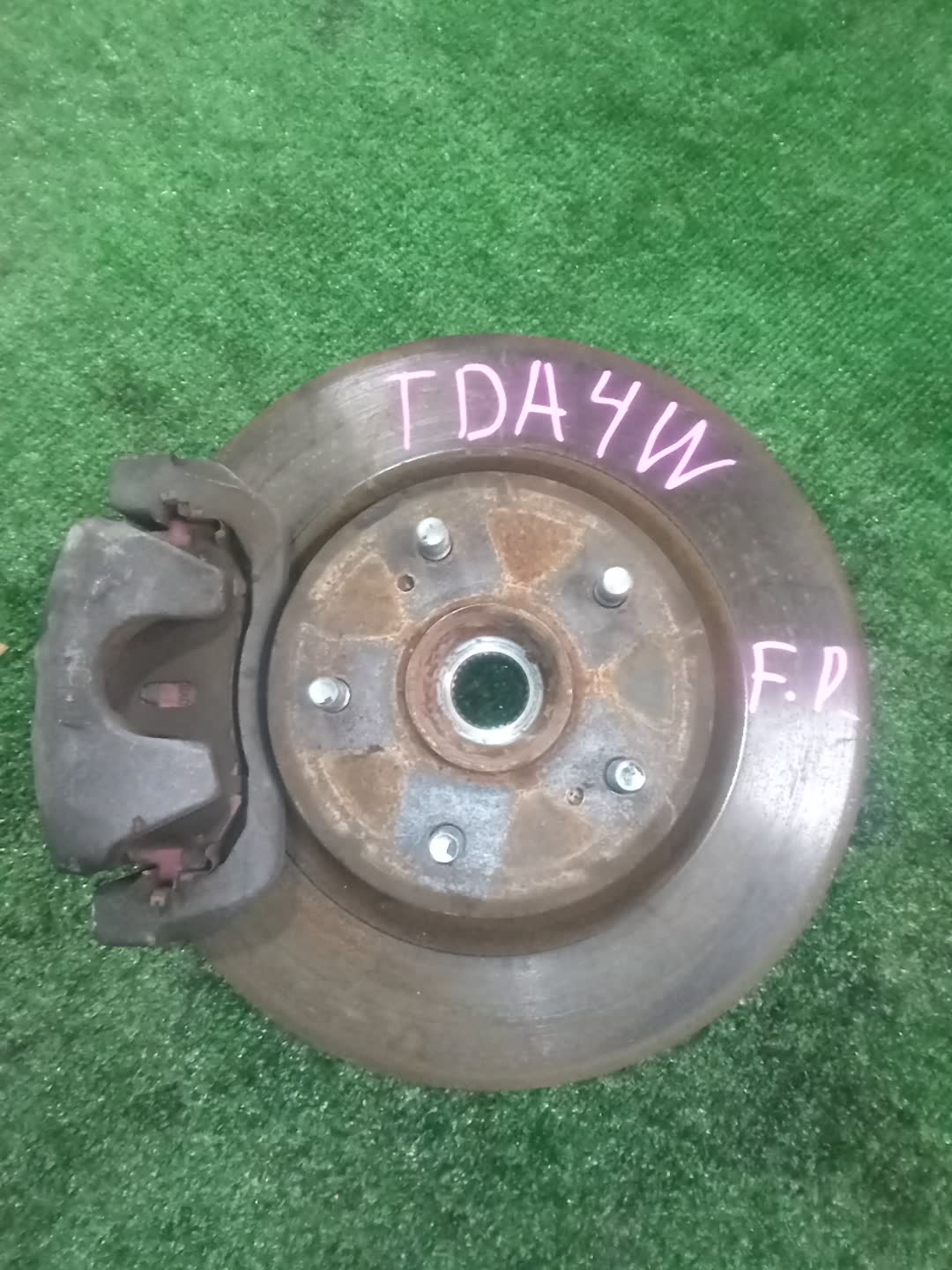 Ступица правая передняя SUZUKI ESCUDO, GRAND VITARA TA74W, TDB4W, TD94W, TD54W, TDA4W, TD54, TAA4V, JT M16A, N32A, H27A, J20A, J24B 1 ракурс