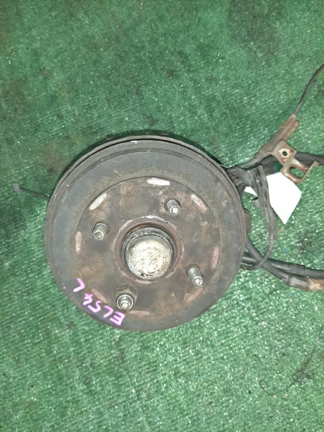 Ступица левая задняя TOYOTA CORSA, SERA, TERCEL, COROLLA II, CYNOS EL43, EL41, EL51, EL53, NL50, NL40, EXY10, EL44, EL54, EL52 5E-FE, 4E-FE, 1N-T, 5E-FHE, 1N 1 ракурс