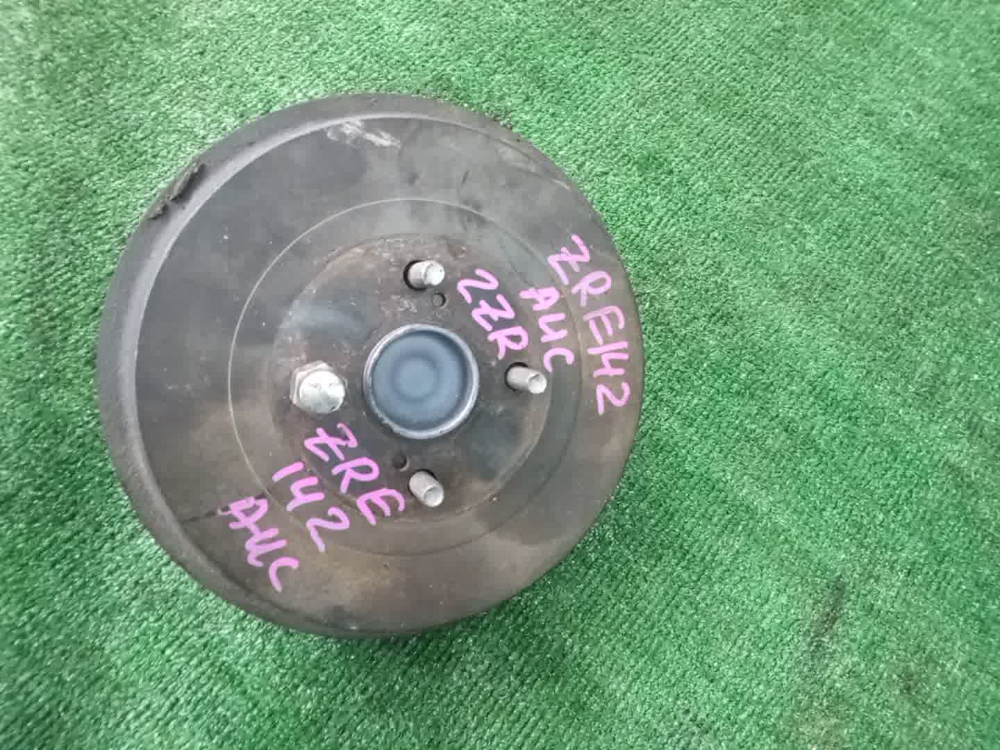 Ступица левая задняя TOYOTA AXIO, COROLLA FIELDER, COROLLA  AXIO, FIELDER NZE141, ZRE142, ZRE142G, NZE141G 1NZ-FE, 2ZR-FAE, 2ZR-FE 1 ракурс