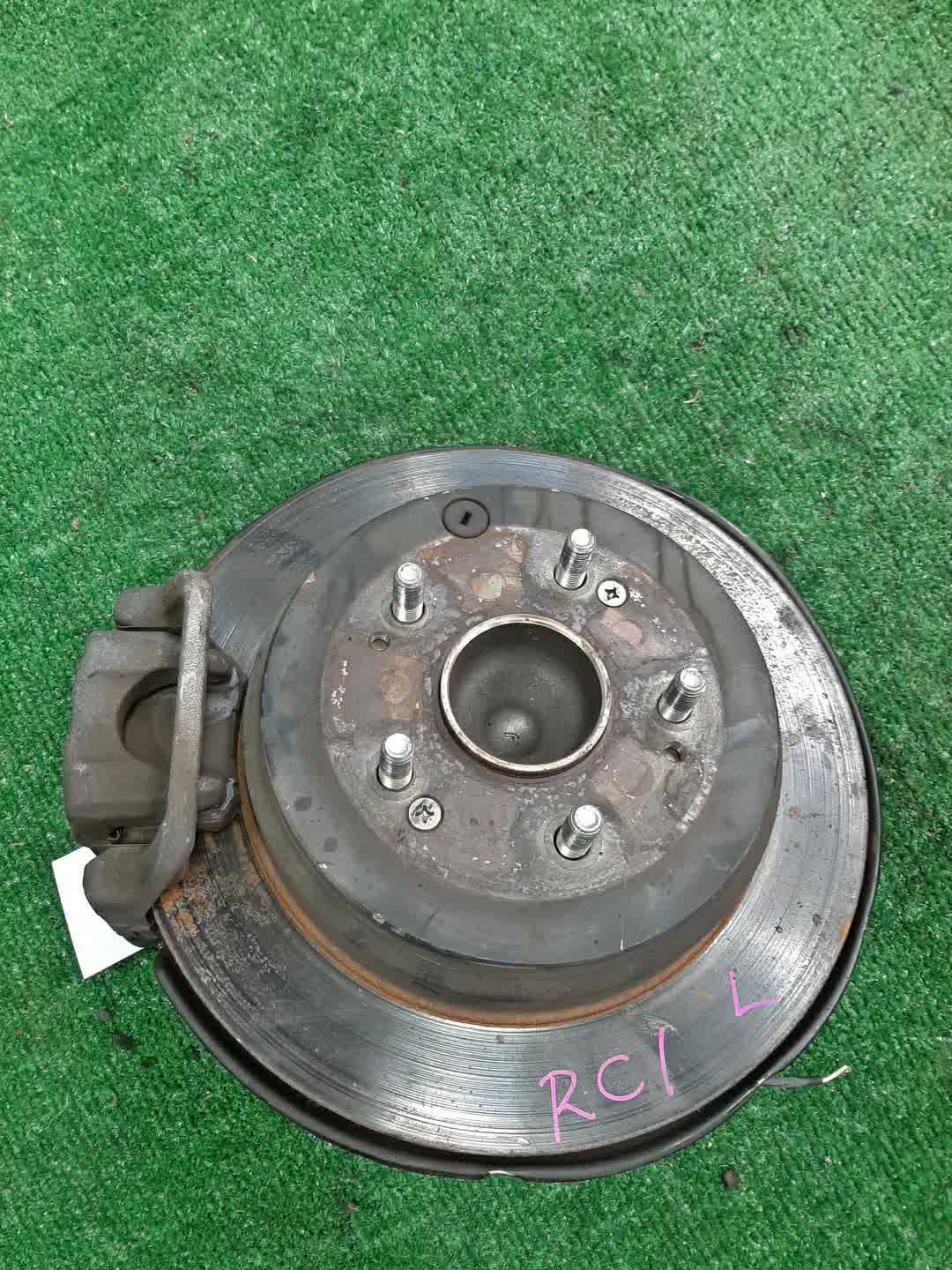 Ступица левая задняя HONDA ODYSSEY RC1 K24W 1 ракурс