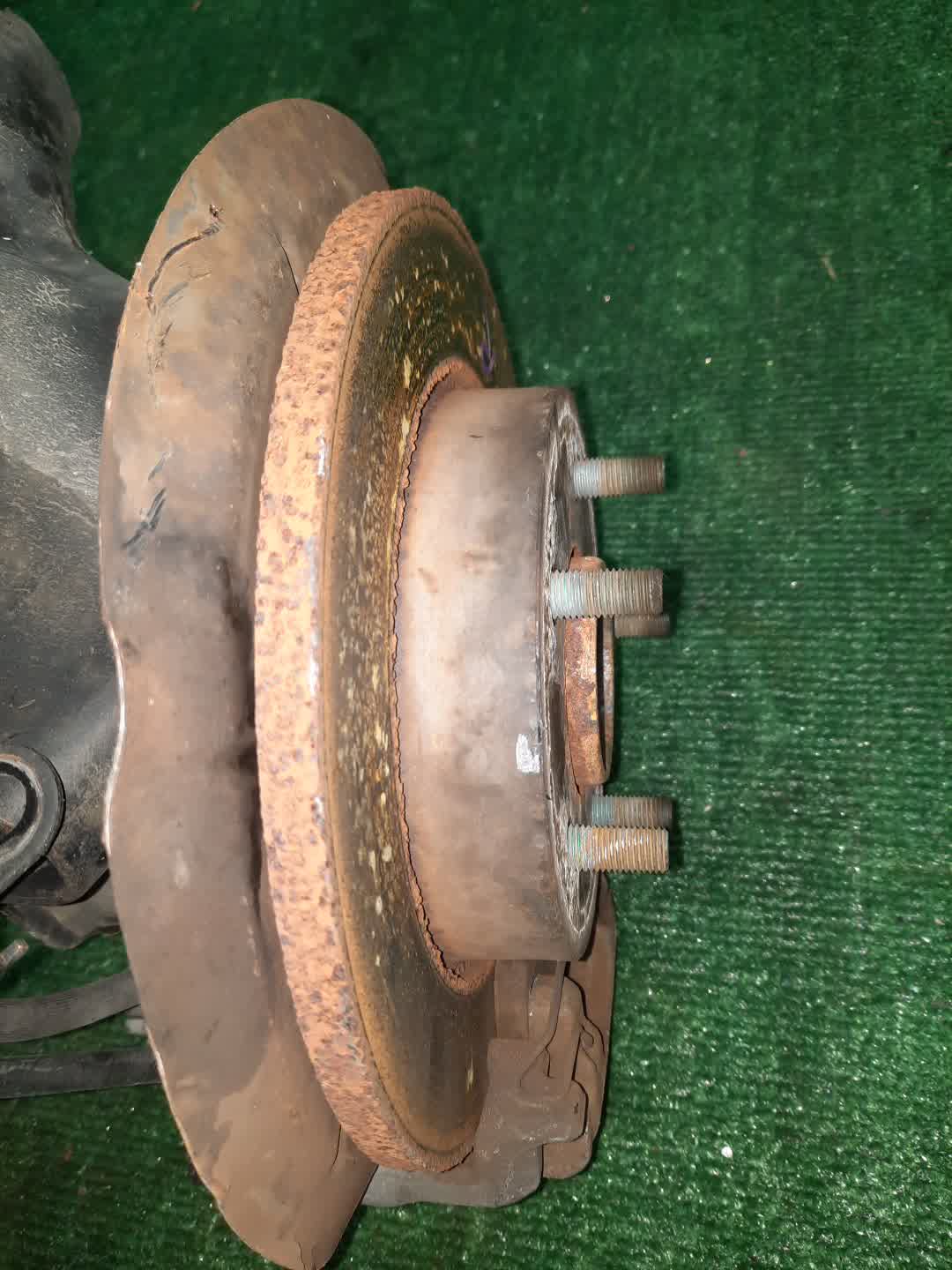 Ступица правая задняя MAZDA AXELA, MAZDA 3, 3 BL6FJ, BLEFW, BL5FP, BLEFP, BLFFP, BL3FW, BL5FW, BLFFW, BL LF-VDS 2 ракурс Ступица правая задняя MAZDA AXELA, MAZDA 3, 3 BL6FJ, BLEFW, BL5FP, BLEFP, BLFFP, BL3FW, BL5FW, BLFFW, BL LF-VDS 2 ракурс