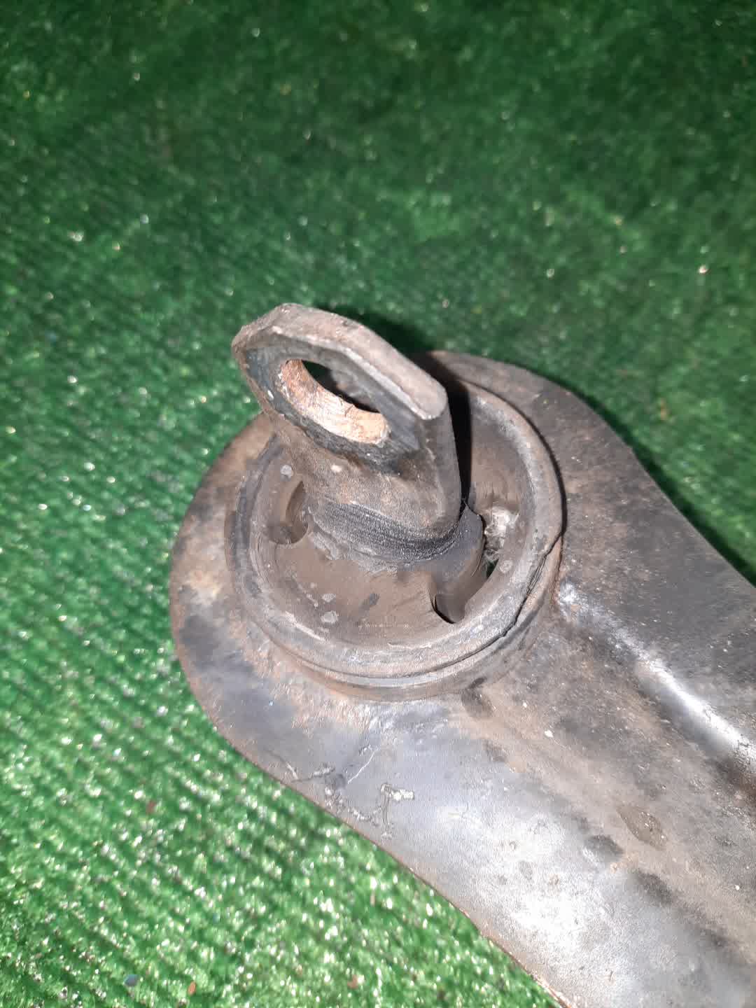 Ступица правая задняя MAZDA AXELA, MAZDA 3, 3 BL6FJ, BLEFW, BL5FP, BLEFP, BLFFP, BL3FW, BL5FW, BLFFW, BL LF-VDS 4 ракурс