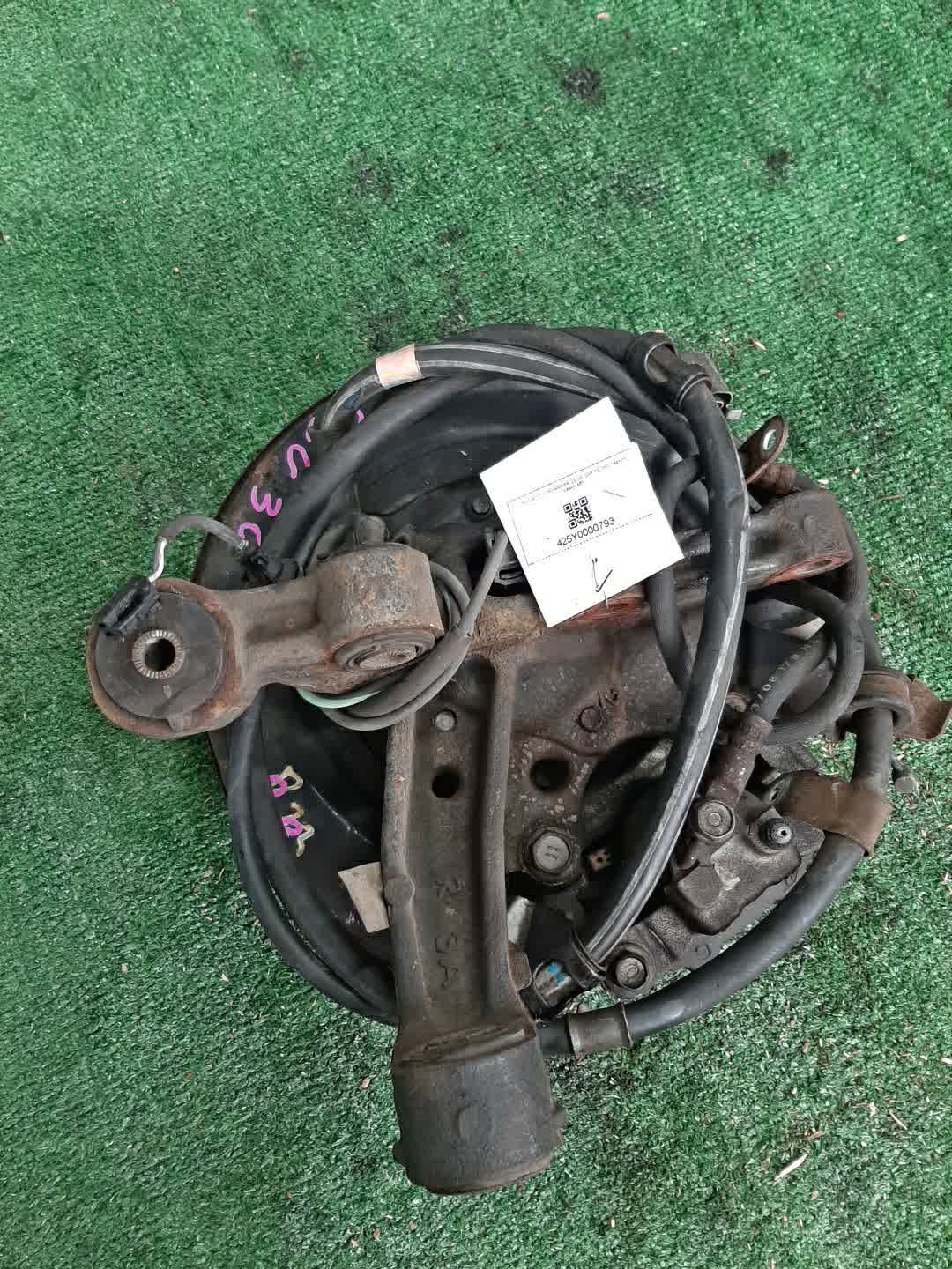 Ступица правая задняя TOYOTA HARRIER GSU30W, GSU31W 2GR-FE 3 ракурс