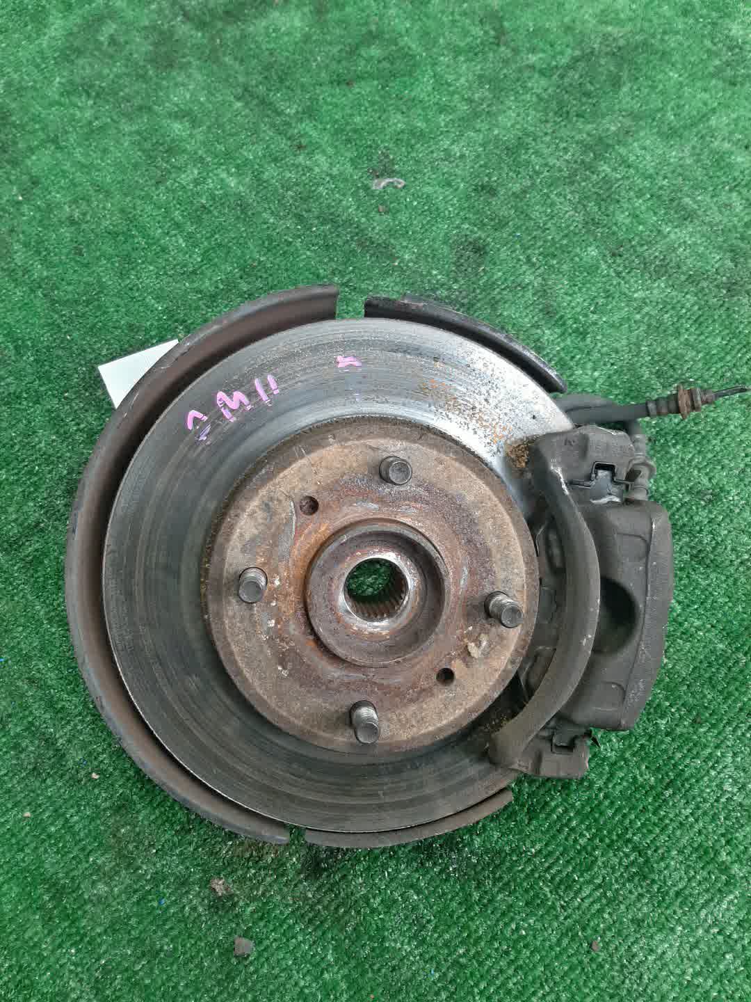 Ступица правая передняя NISSAN PRAIRIE JOY, PRAIRIE M11 SR20DE, KA24E, CA20S 1 ракурс