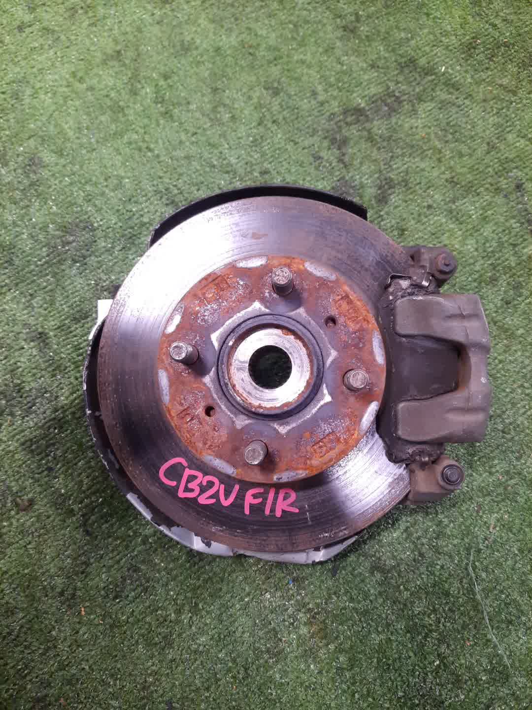 Ступица правая передняя MITSUBISHI LIBERO CB2V 4G15 1 ракурс