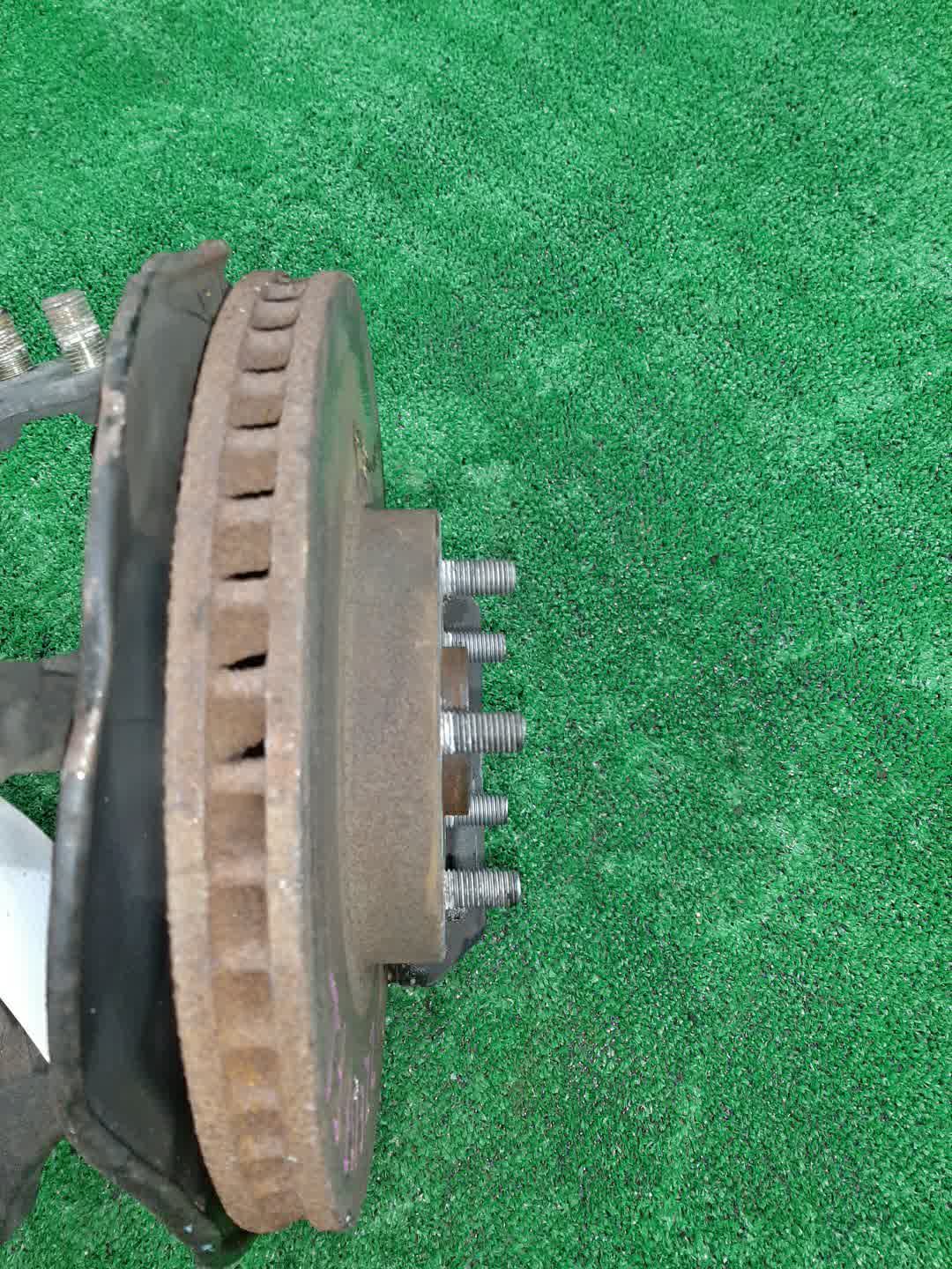 Ступица левая передняя TOYOTA VOLTZ ZZE136, ZZE137 1ZZ-FE, 2ZZ-GE 2 ракурс