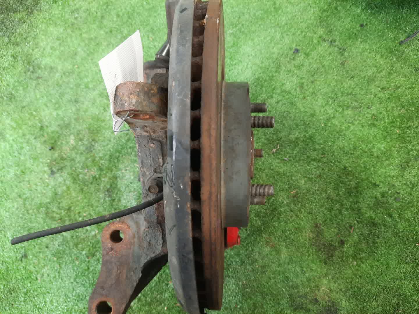 Ступица правая передняя SUBARU IMPREZA WRX STI GRF EJ257 3 ракурс