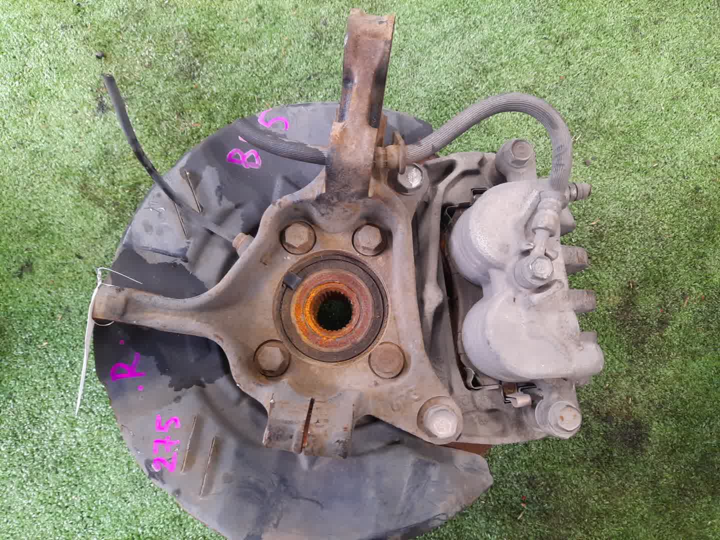 Ступица правая передняя SUBARU LEGACY, OUTBACK, LEGACY B4 BL5, BP5, BPE, BLE, BL9, BP9 EJ20DE, EJ20T, EJ20E, EZ30DE, EJ25E 2 ракурс