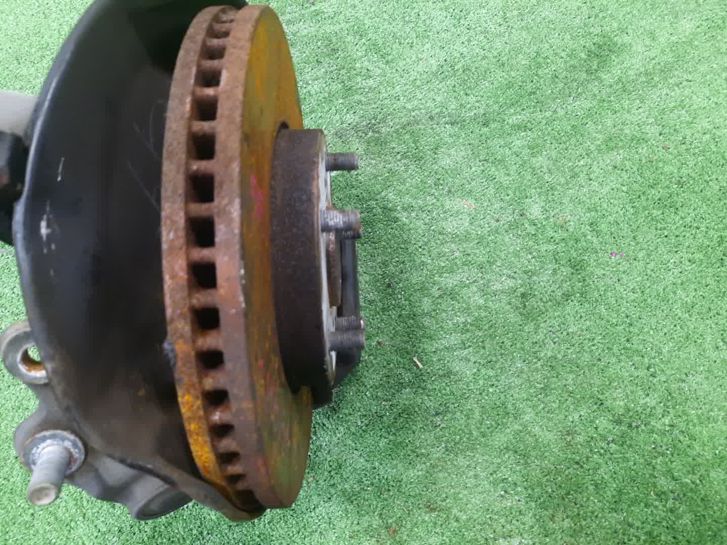 Ступица правая передняя TOYOTA WINDOM MCV21 2MZ-FE 3 ракурс