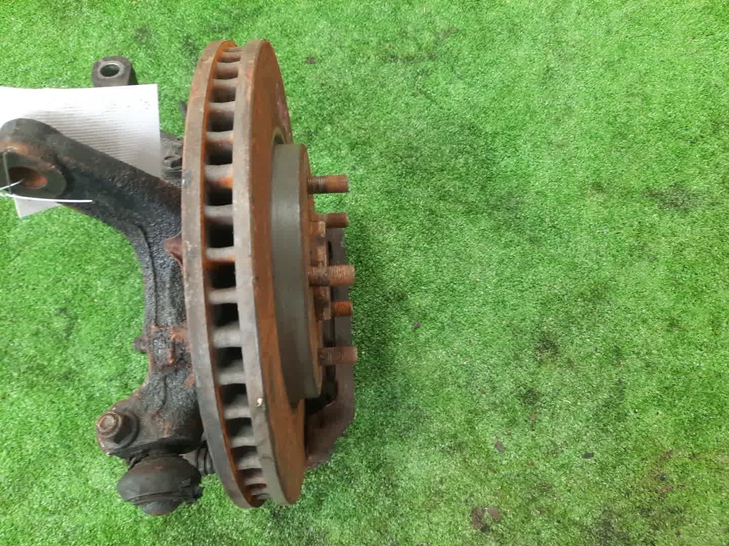 Ступица правая передняя NISSAN SERENA GNC27 MR20DD 4 ракурс