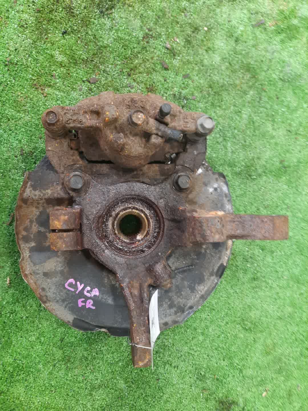 Ступица правая передняя MITSUBISHI GALANT FORTIS CY6A 4J10 2 ракурс