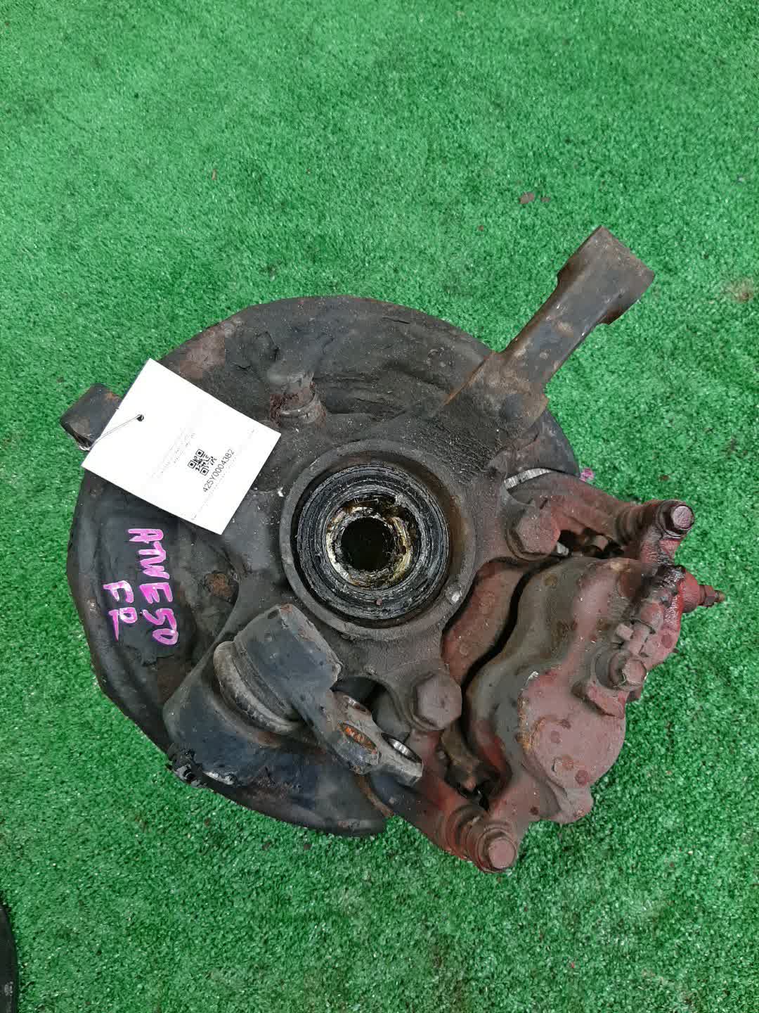 Ступица правая передняя NISSAN ELGRAND, TERRANO ATWE50, ALWE50, APWE50, AVWE50, PR50, LR50, TR50, RR50 ZD30DDTI, VG33E, VQ35DE, QD32ETI, TD27ETI 2 ракурс