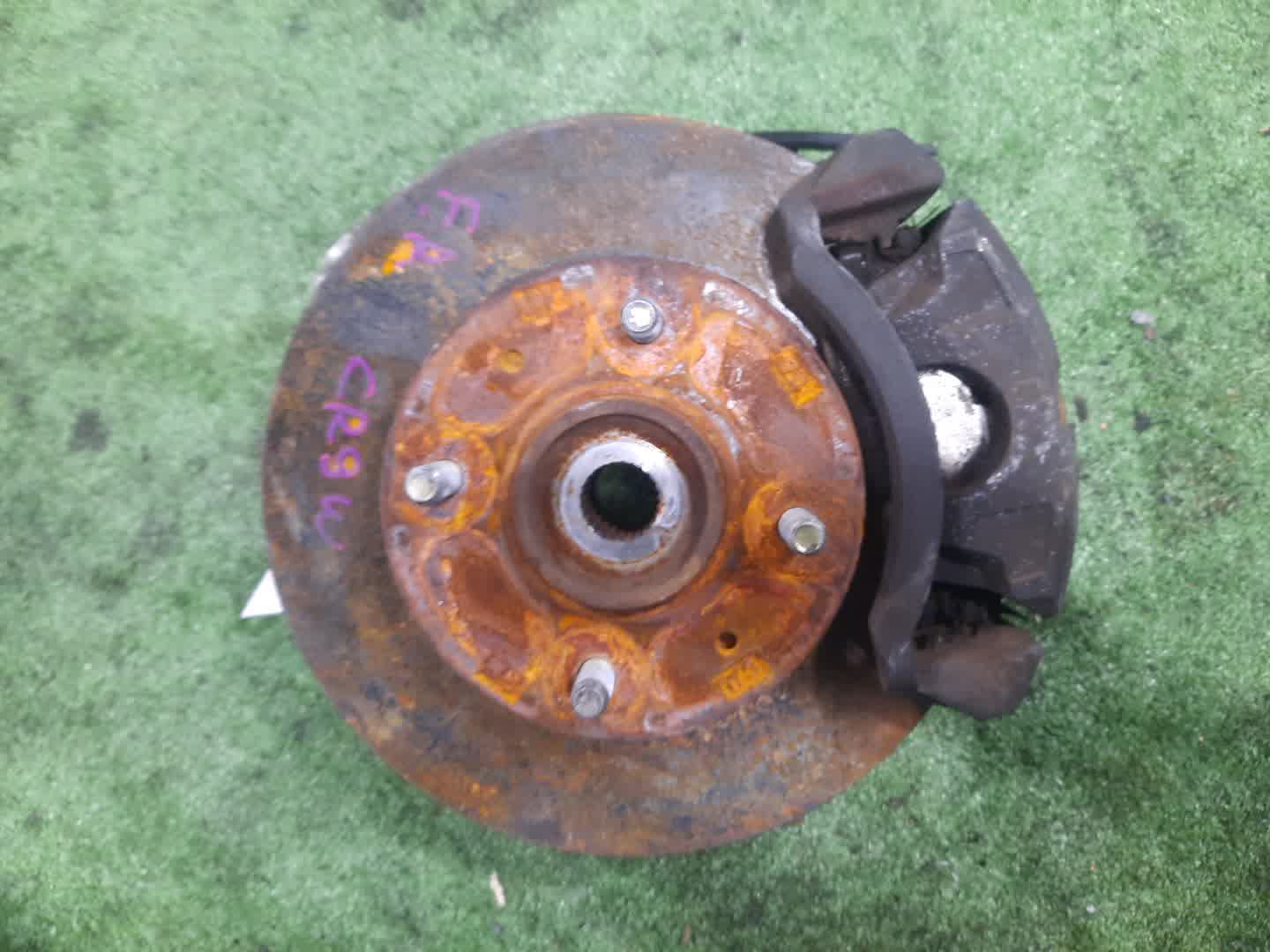 Ступица правая передняя MITSUBISHI DION CR6W, CR9W, CR5W 4G94, 4G63, 4G93 1 ракурс