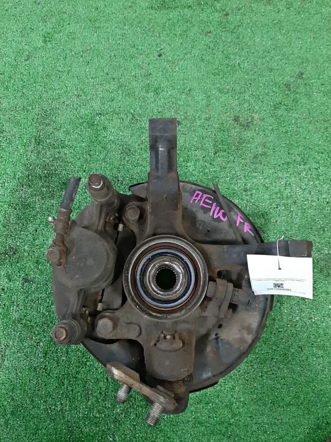Ступица правая передняя TOYOTA SPRINTER CARIB, CERES, COROLLA, COROLLA LEVIN, SPRINTER MARINO, COROLLA SPACIO, SPRINTER, SPRINTER TRUENO AE111G, AE114G, AE115G, AE100, AE101, AE111, AE114, AE109, AE110, EE101, EE102, EE103, EE104, EE111, AE104, CE107