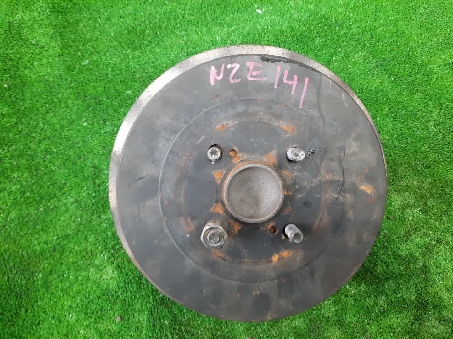 Ступица правая задняя TOYOTA AXIO, COROLLA FIELDER, COROLLA  AXIO, FIELDER NZE141, ZRE142, ZRE142G, NZE141G 1NZ-FE, 2ZR-FAE, 2ZR-FE 1 ракурс
